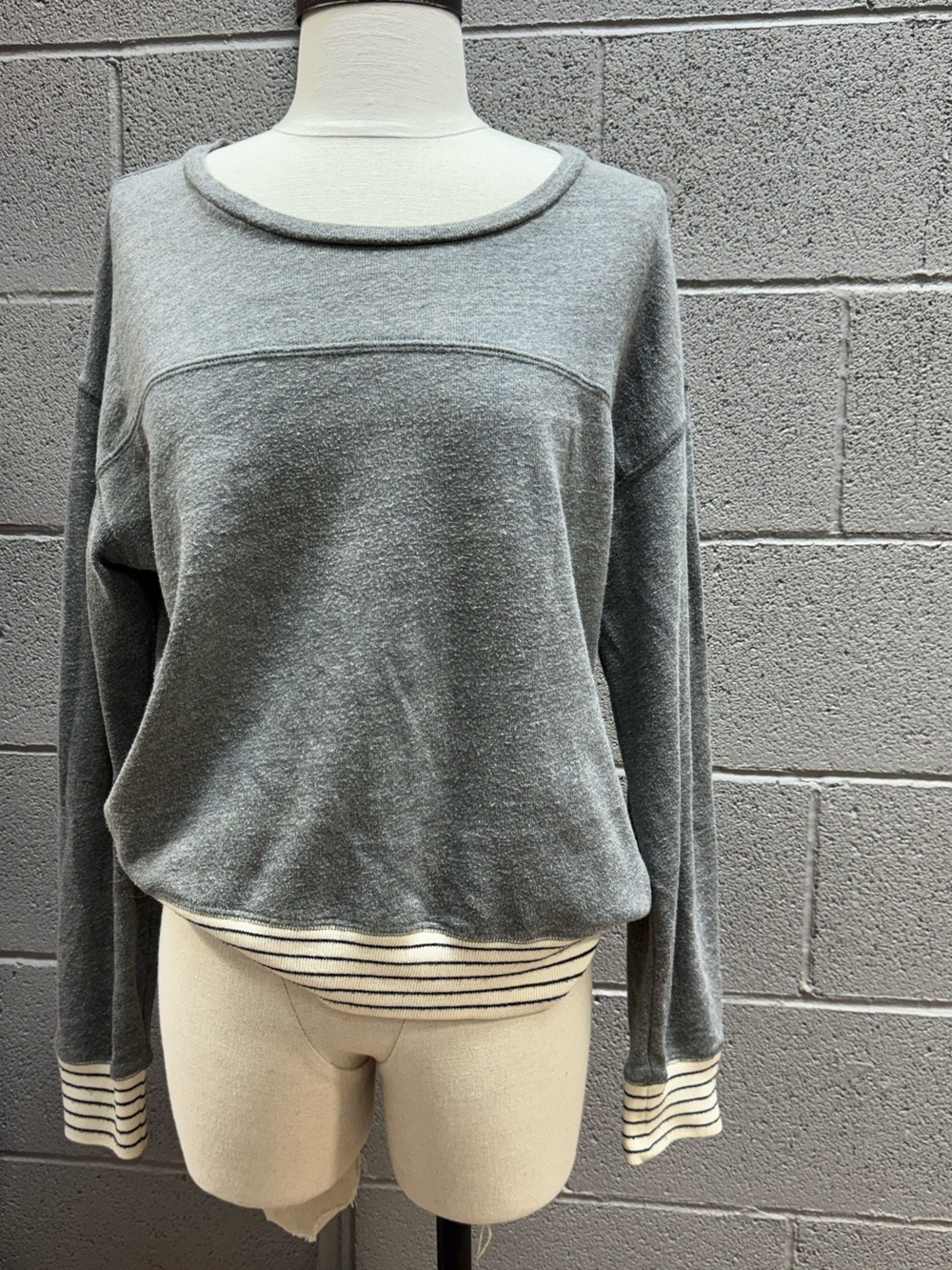 Sundry Heather Gray Sweater